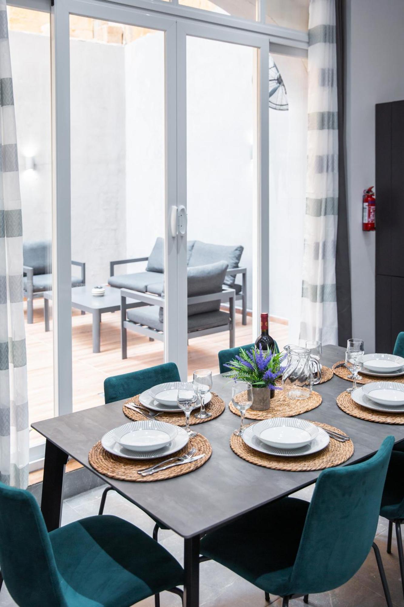 Valletta Waterfront Backyard Flat By Arcobnb Флоріана Екстер'єр фото